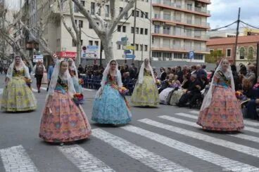 159 Ofrenda de Flores Fallas Dénia 2016 – Representantes de San Vicente del Raspeig