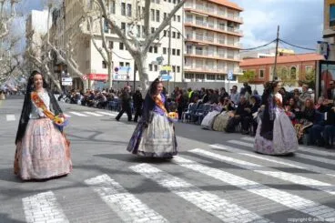 167 Ofrenda de Flores Fallas Dénia 2016 – Corte de honor de la fallera mayor infantil de Dénia