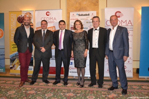 El CEDMA entrega sus premios anuales en una gala concurrida y reivindicativa 21 18 Gala Premios CEDMA 2016 Invitados