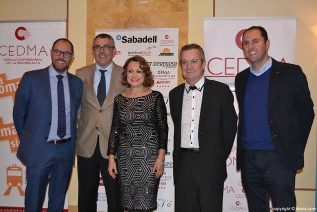 El CEDMA entrega sus premios anuales en una gala concurrida y reivindicativa 23 20 Gala Premios CEDMA 2016 Hermanos Vives