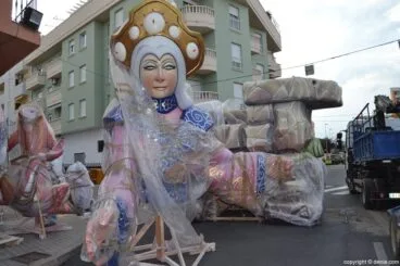 Plantà fallas Dénia 2016 – Falla Darrere