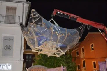 Plantà fallas Dénia 2016 – Falla Centro