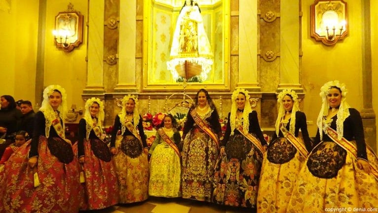 30 Ofrenda de flores fallas Dénia 2016 - Representantes de Elche