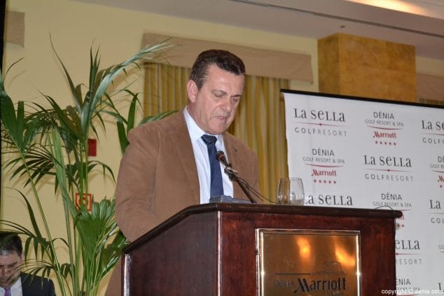 El CEDMA entrega sus premios anuales en una gala concurrida y reivindicativa 38 35 Gala Premios CEDMA 2016 Mariano Espinosa
