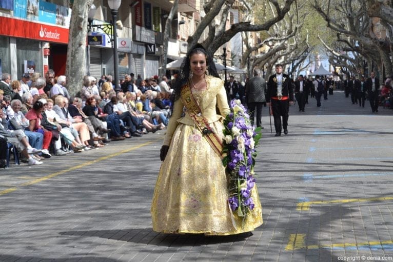 Ofrenda de flores Fallas de Dénia 2014 - Diana - Clara Cornejo