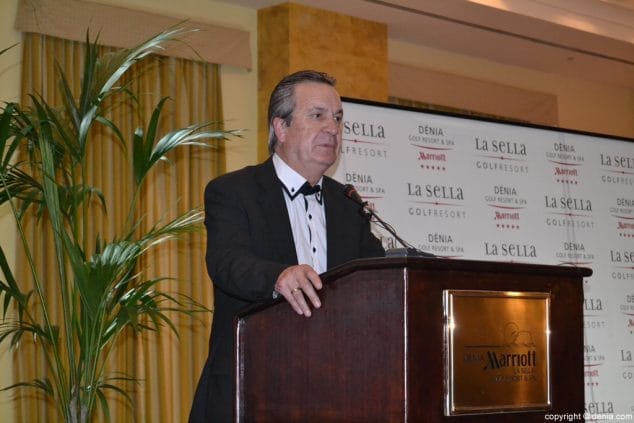 El CEDMA entrega sus premios anuales en una gala concurrida y reivindicativa 47 45 Gala Premios CEDMA 2016 Francisco Álvarez Molina