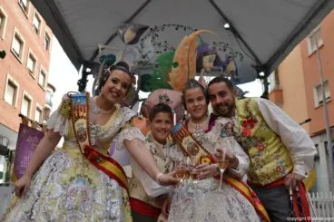 Premios fallas infantiles Dénia 2016 – Celebración en París Pedrera