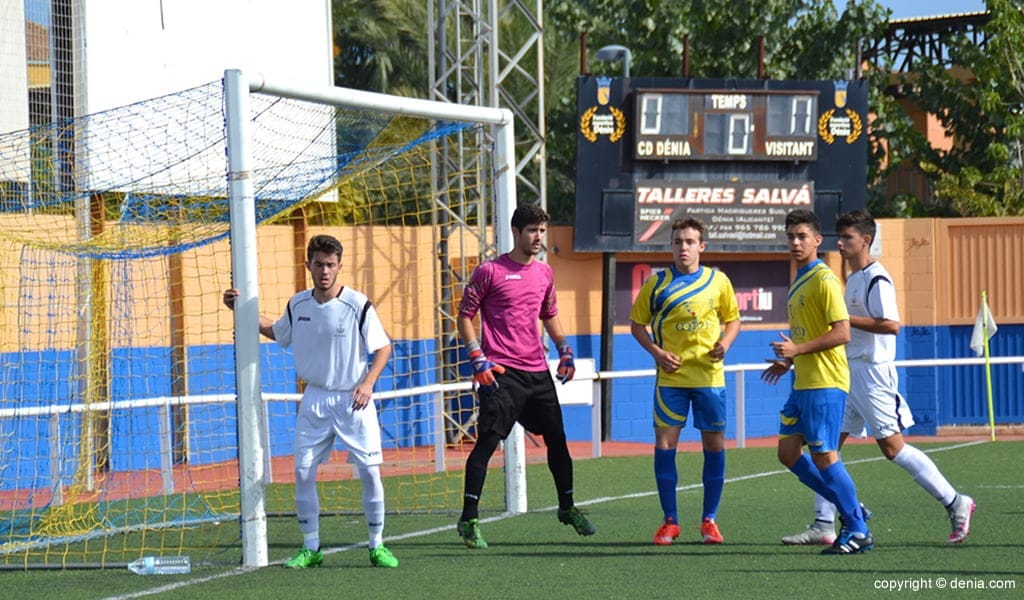 Partido del juvenil A del CD Dénia