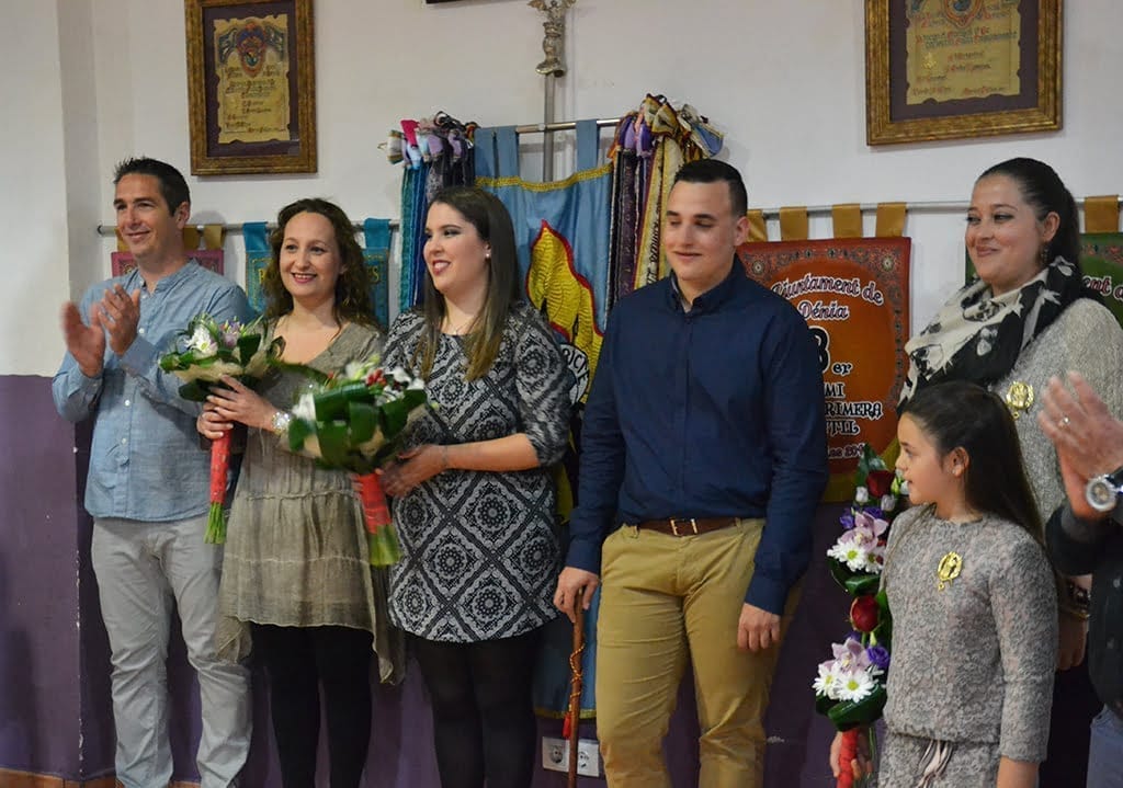 Cargos salientes y cargos entrantes Falla Campaments