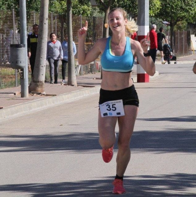 Ignacio Cardona fue el ganador de la 'Cursa Solidaria de La Xara' 7 cristina rosello llegando a meta