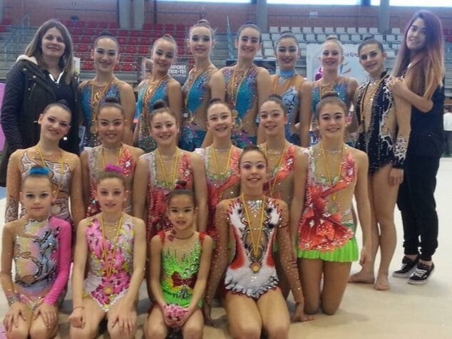 gimnastas dianenses en el trofeo de xabia