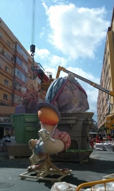 Plantà de la falla París Pedrera