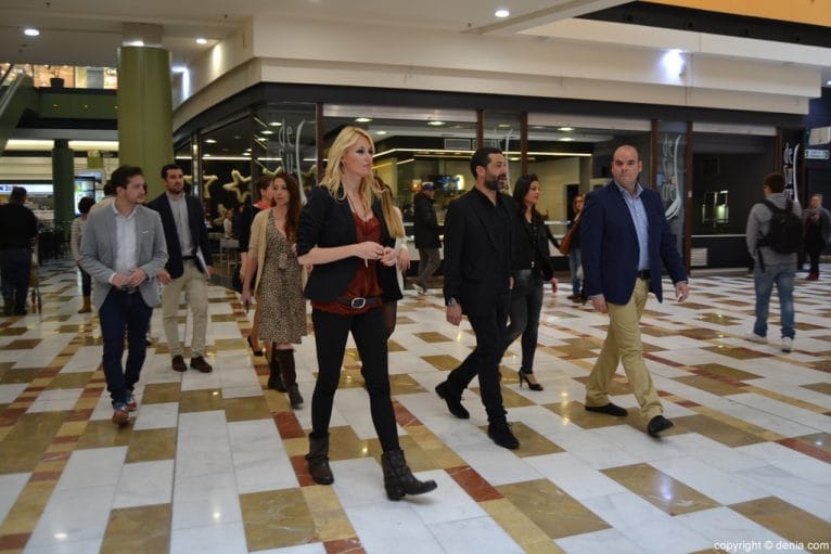Spring Fashion Shopping Portal de la Marina - Carolina Cerezuela