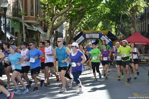 033 3a marcha solidaria a favor del cee raquel paya salida de corredores