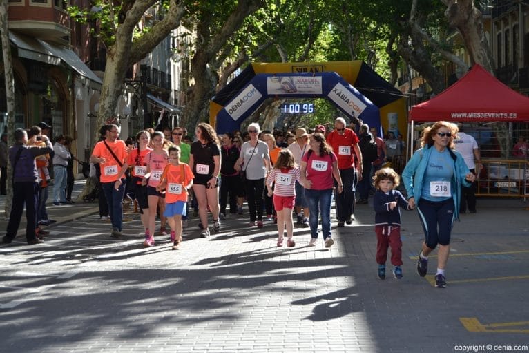 3ª Marcha Solidaria a Favor del CEE Raquel Payà - salida de caminantes