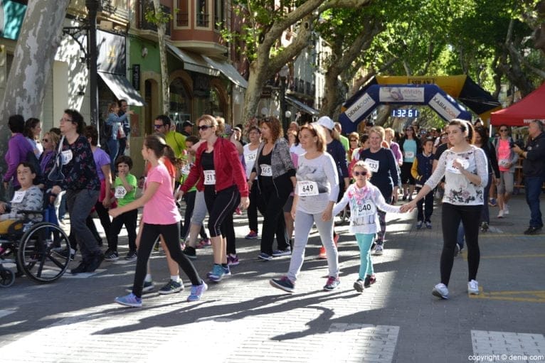 3ª Marcha Solidaria a Favor del CEE Raquel Payà - salida de caminantes