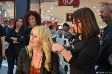 Spring Fashion Shopping Portal de la Marina – Zona de peluquería