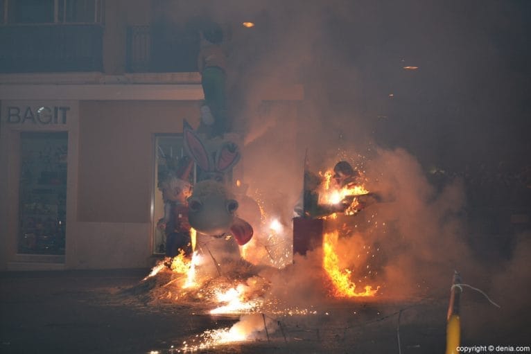 Cremà fallas Dénia 2016 - Falla de la Junta Local fallera