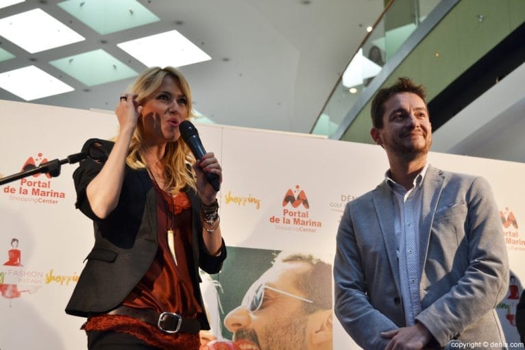 Spring Fashion Shopping Portal de la Marina - Carolina Cerezuela y Sergio Denia