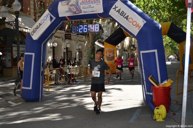 3ª Marcha Solidaria a Favor del CEE Raquel Payà - llegada a meta