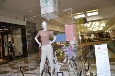 Spring Fashion Shopping Portal de la Marina – Escaparate