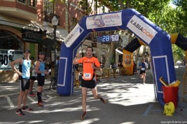 3ª Marcha Solidaria a Favor del CEE Raquel Payà – Llegada a meta