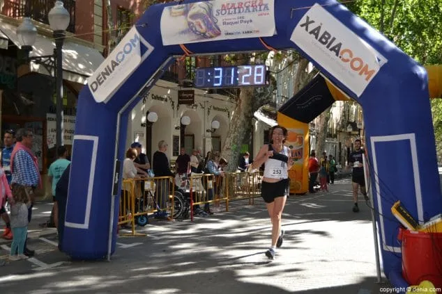 238 3a marcha solidaria a favor del cee raquel paya llegada a meta