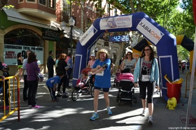 326 3a marcha solidaria a favor del cee raquel paya llegada caminantes