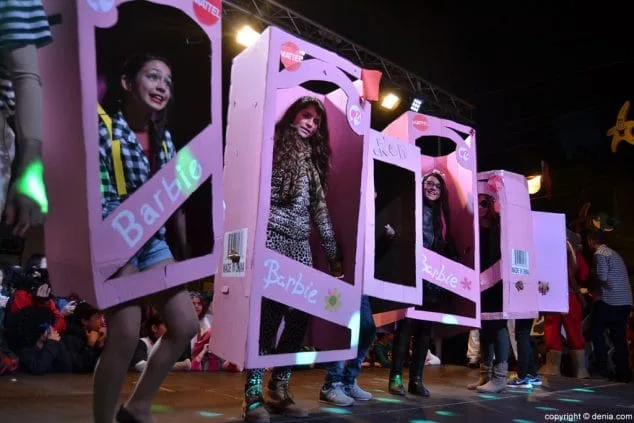 51e Denia kindercarnaval 2016 parade van deelnemers