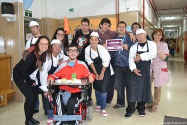 alumnos y profesores del colegio raquel paya