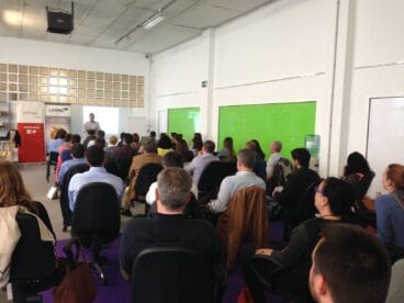 charla sobre precios en jovempa