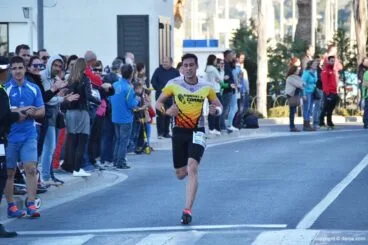 El dianense Franc López en el puerto