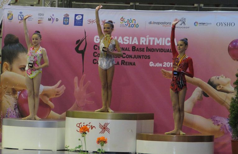 Nuria Baeza en el podio