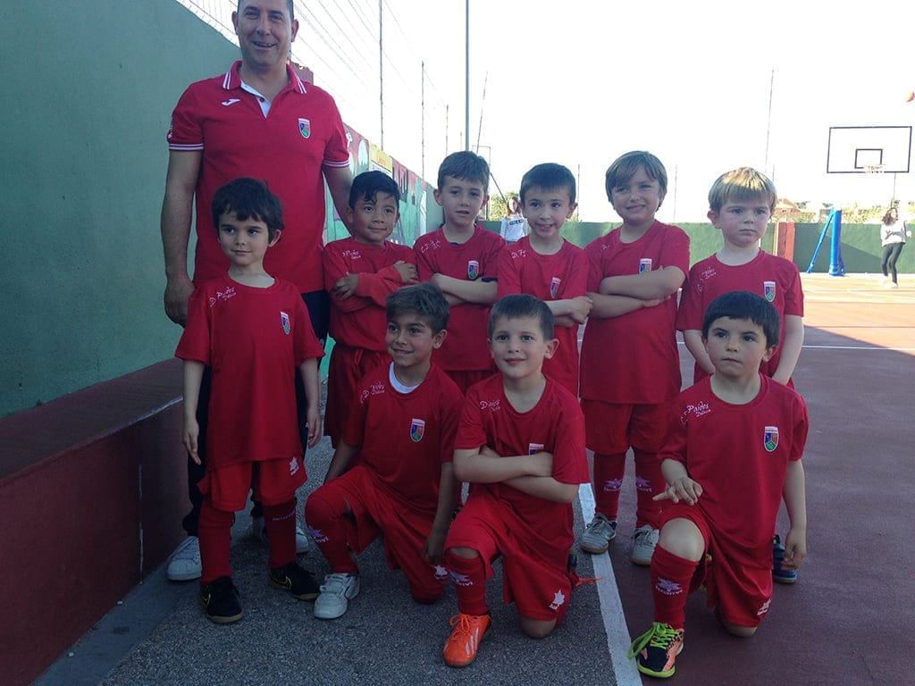 Paco Pastor con un equipo de Paidos Querubines