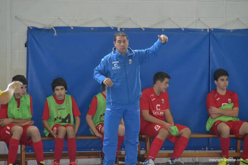Paco Pastor entrenador del Paidos Cadete