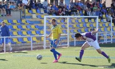 Panucci con el balón controlado