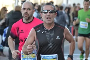 Vicente Miralles en el puerto