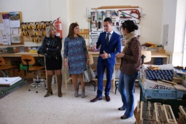 Visita a la lavandería industrial de APROSDECO