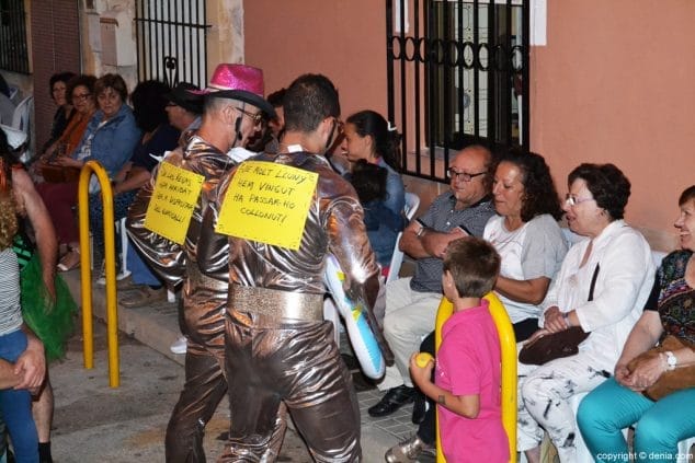 10 fiestas santissima trinitat denia dansa grotesca