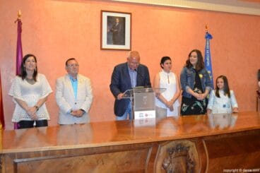 Llamada a las falleras mayores de Dénia 2017