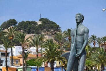 Puerto de Dénia – Monumento a los pescadores