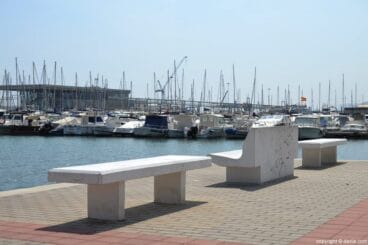 Puerto de Dénia – Bancos