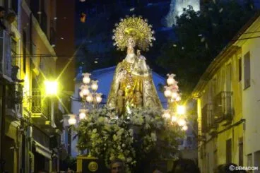 La procesión de la Virgen de los Desamparados en Dénia