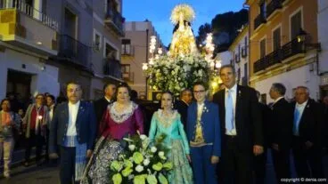 Procesión de la Mare de Déu dels Desemparats – ofrenda Baix la Mar