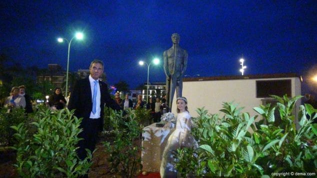 29 procesion de la mare de deu dels desemparats ofrenda a los pescadores