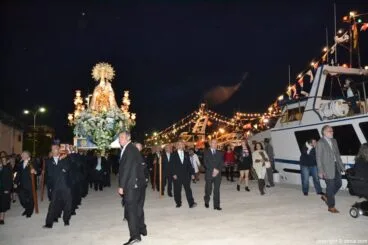 Procesión de la Mare de Déu dels Desemparats – puerto