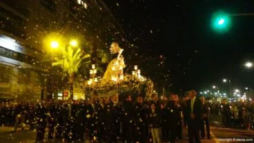 Procesión de la Mare de Déu dels Desemparats – puerto