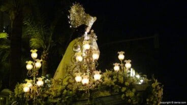 Procesión de la Mare de Déu dels Desemparats – puerto
