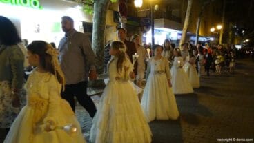 Procesión de la Mare de Déu dels Desemparats – Comunión