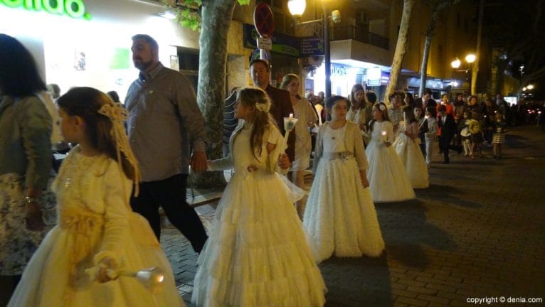 Procesión de la Mare de Déu dels Desemparats - Comunión